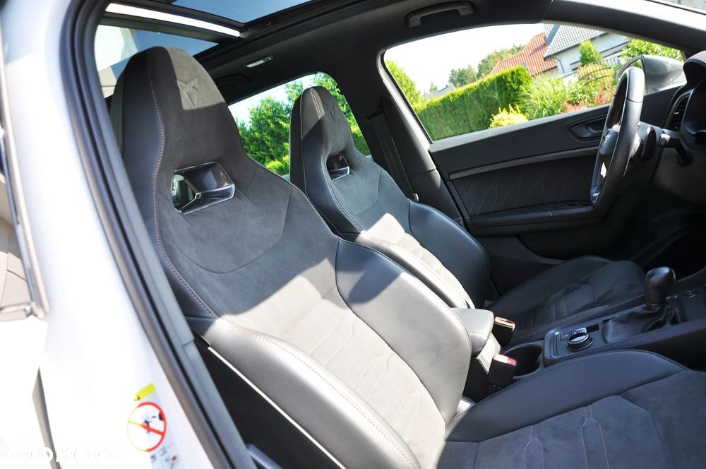 Cupra Ateca - 18