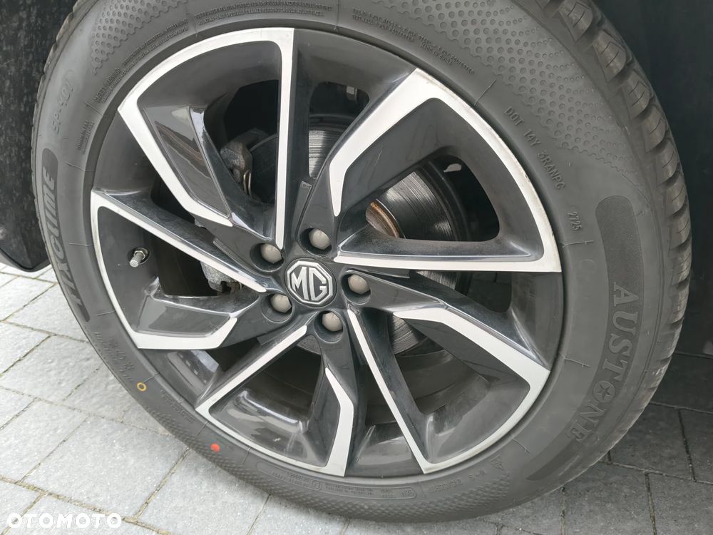 MG ZS ICE 1.5 VTI-tech Luxury - 16