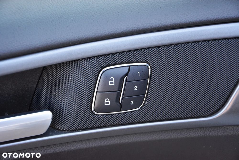 Ford Mondeo SW 1.5 TDCi S&S Titanium - 19