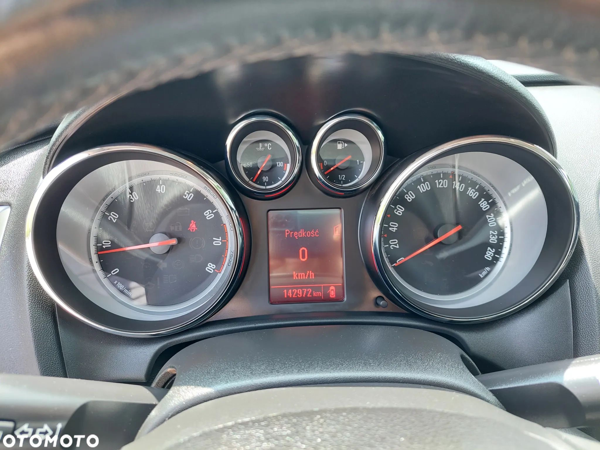 Opel Astra 1.4 Turbo Exklusiv - 26