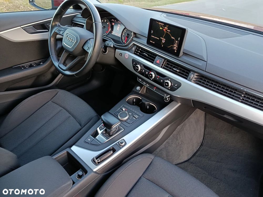 Audi A4 Avant 2.0 TFSI ultra S tronic sport - 9