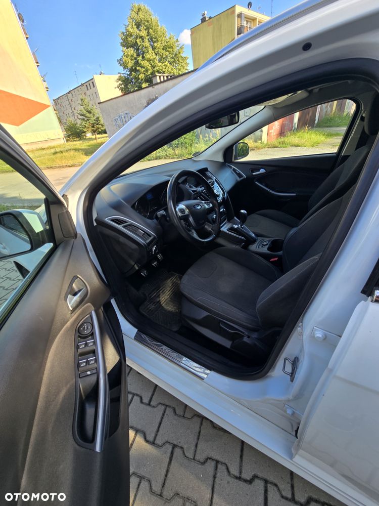 Ford Focus 1.6 EcoBoost Gold X (Trend) - 6
