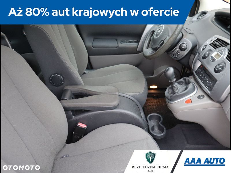 Renault Scenic - 10