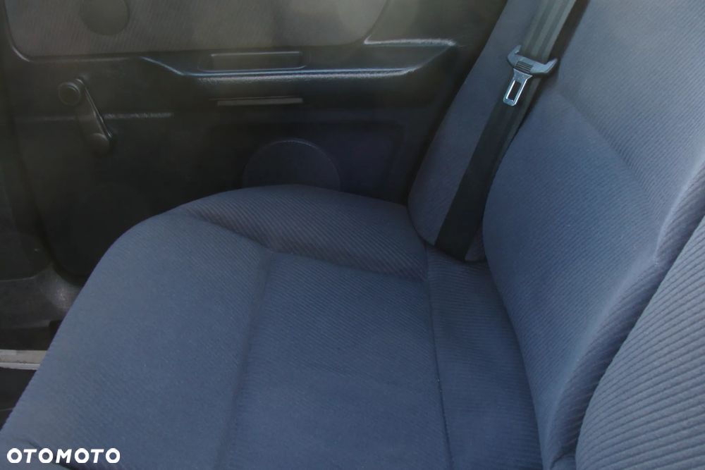Audi 80 2.0 E - 13