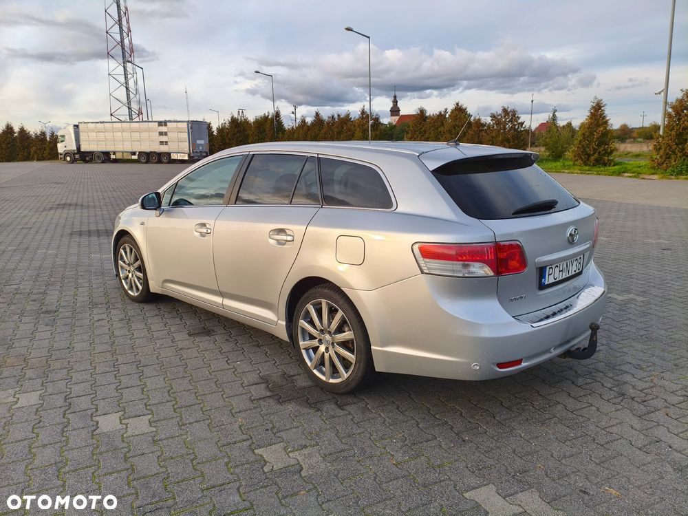 Toyota Avensis - 3