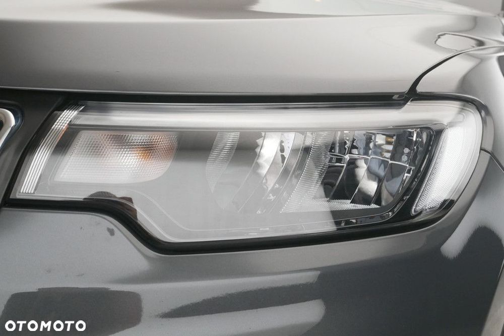 Jeep Compass - 13
