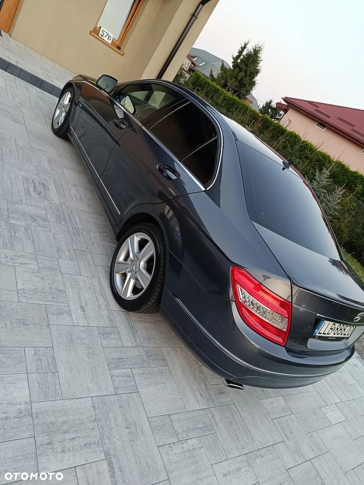 Mercedes-Benz Klasa C 320 CDI Avantgarde 4-Matic - 3