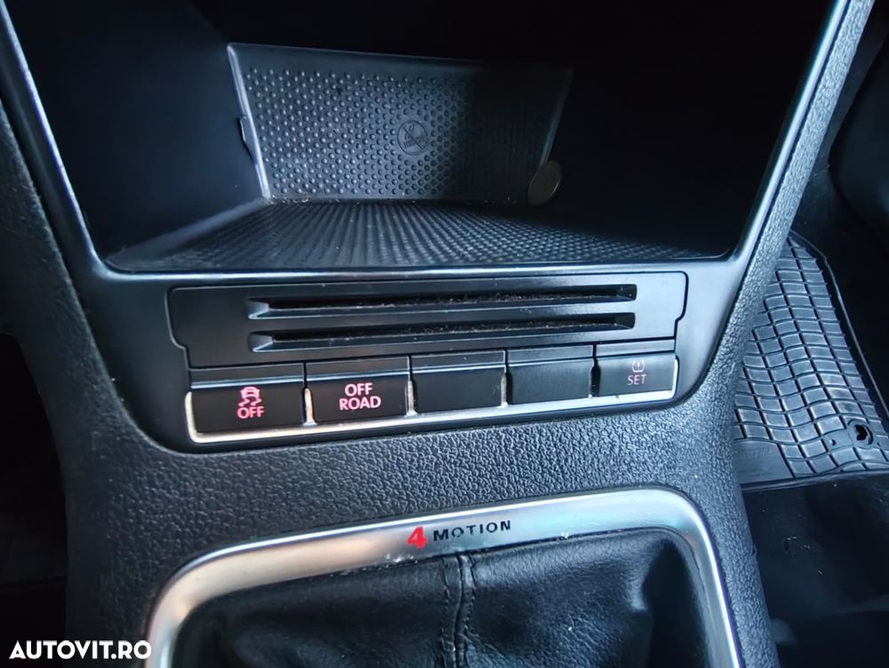 Volkswagen Tiguan 2.0 TDI 4Motion Sport & Style - 10