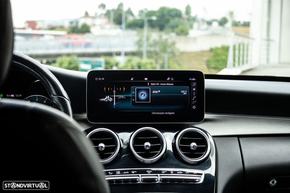 Mercedes-Benz C 300 de AMG Line - 33