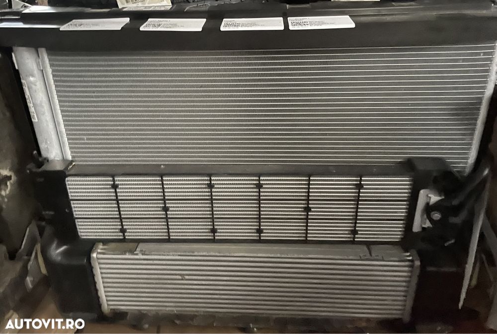 Radiator BMW seria 5 G30 G31 G32 motor benzina 2000 - 2