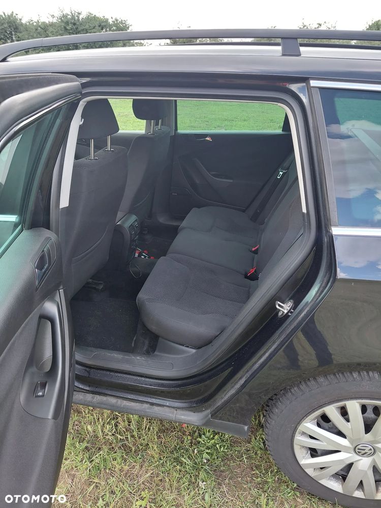 Volkswagen Passat 2.0 TDI DPF DSG Comfortline - 5