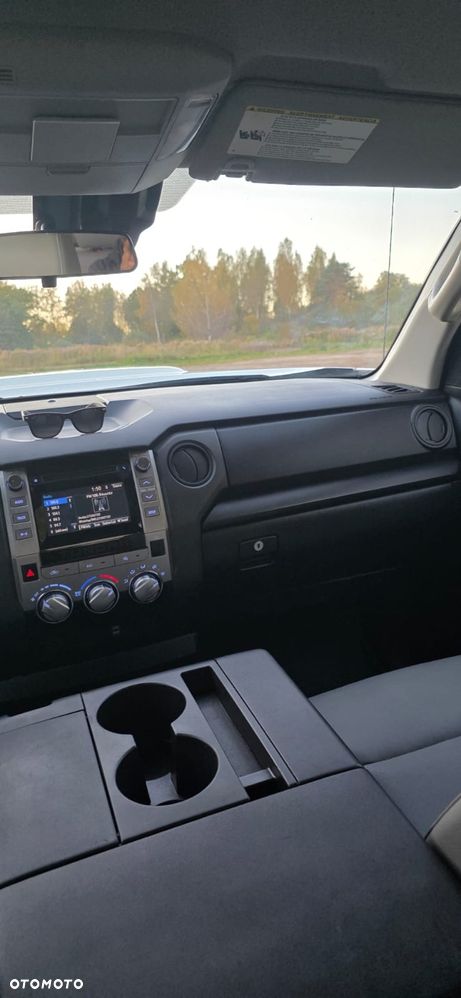 Toyota Tundra - 6