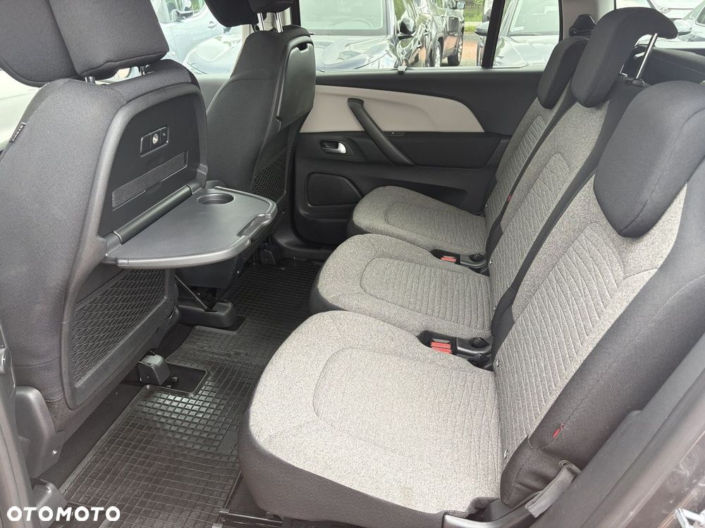 Citroën C4 Picasso 1.2 PureTech MoreLife S&S - 9
