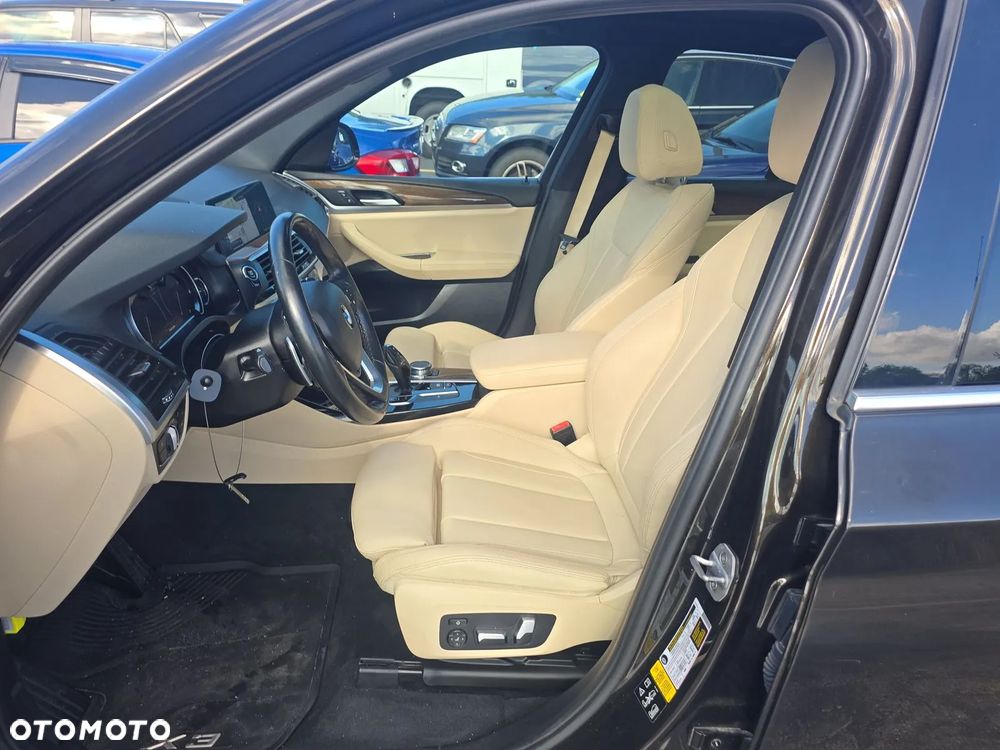 BMW X3 - 7