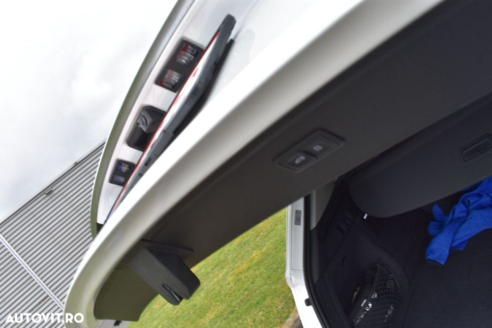 Audi Q5 50 TFSIe quattro S tronic S line - 35