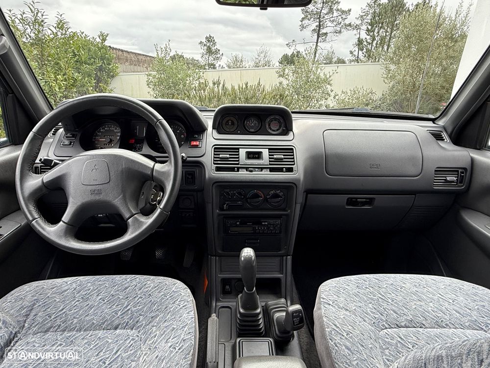 Mitsubishi Pajero 2.8 TD GLS ABS - 25