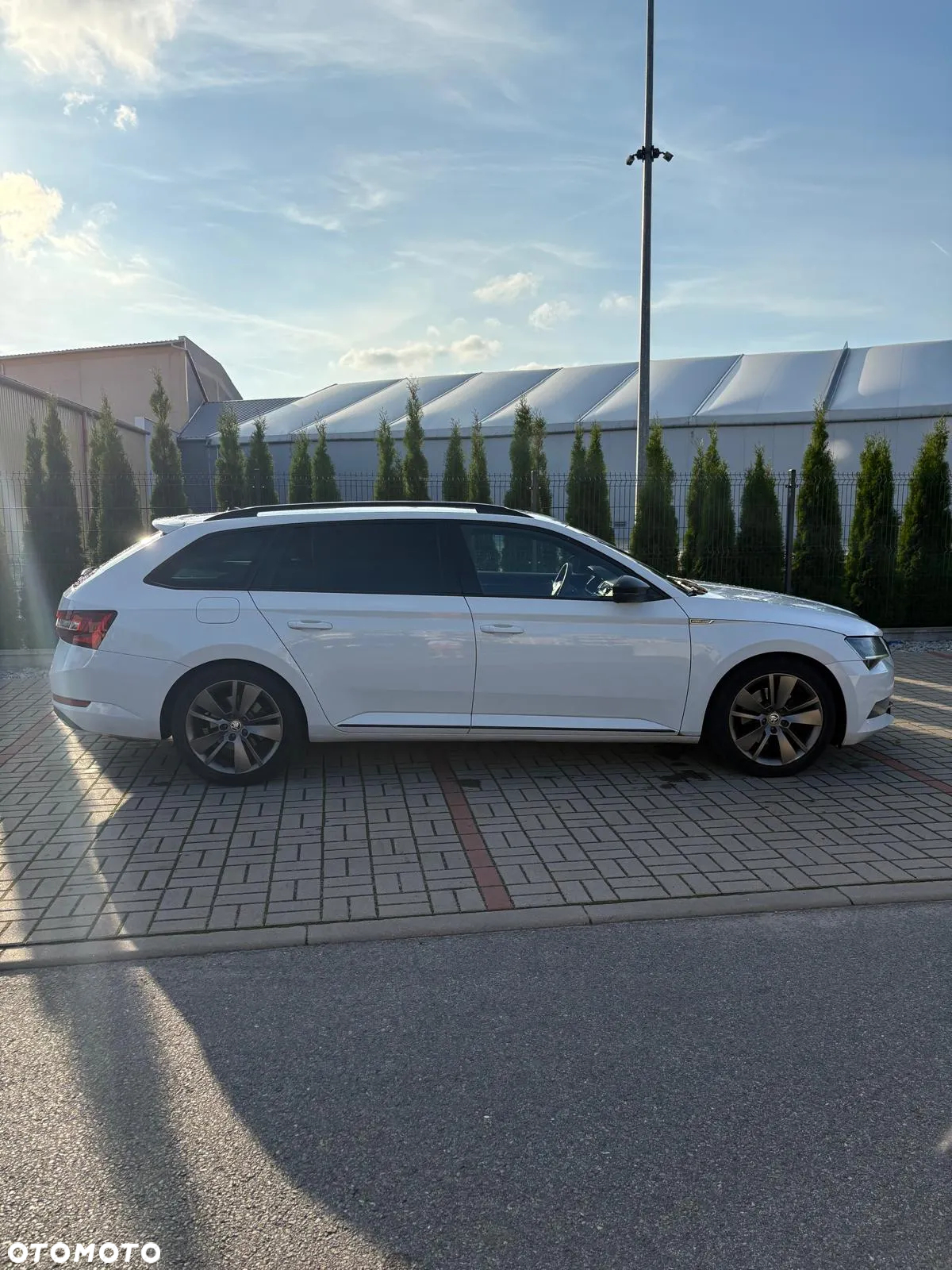 Skoda Superb 2.0 TSI Sportline DSG - 3
