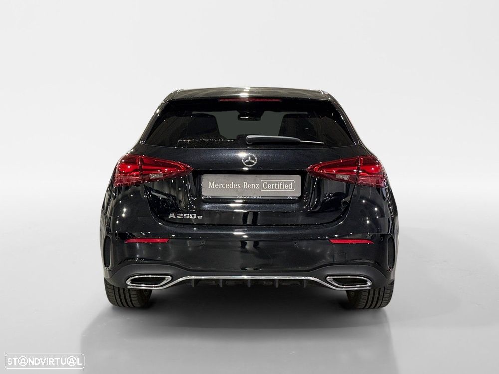 Mercedes-Benz A 250 - 4