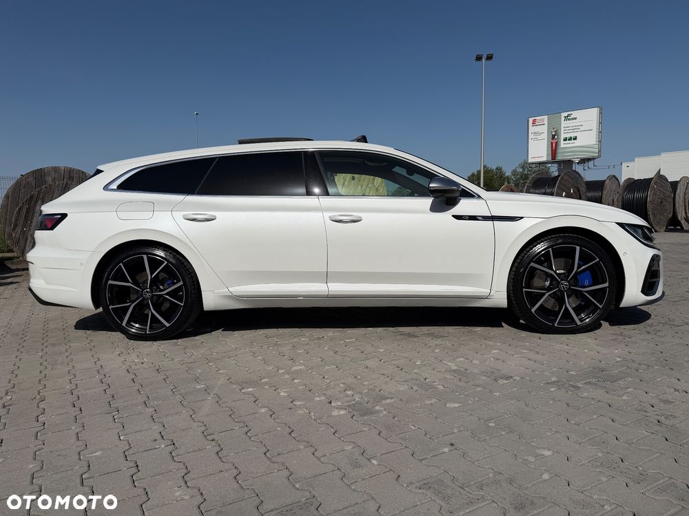 Volkswagen Arteon 2.0 TSI 4Motion R DSG - 11