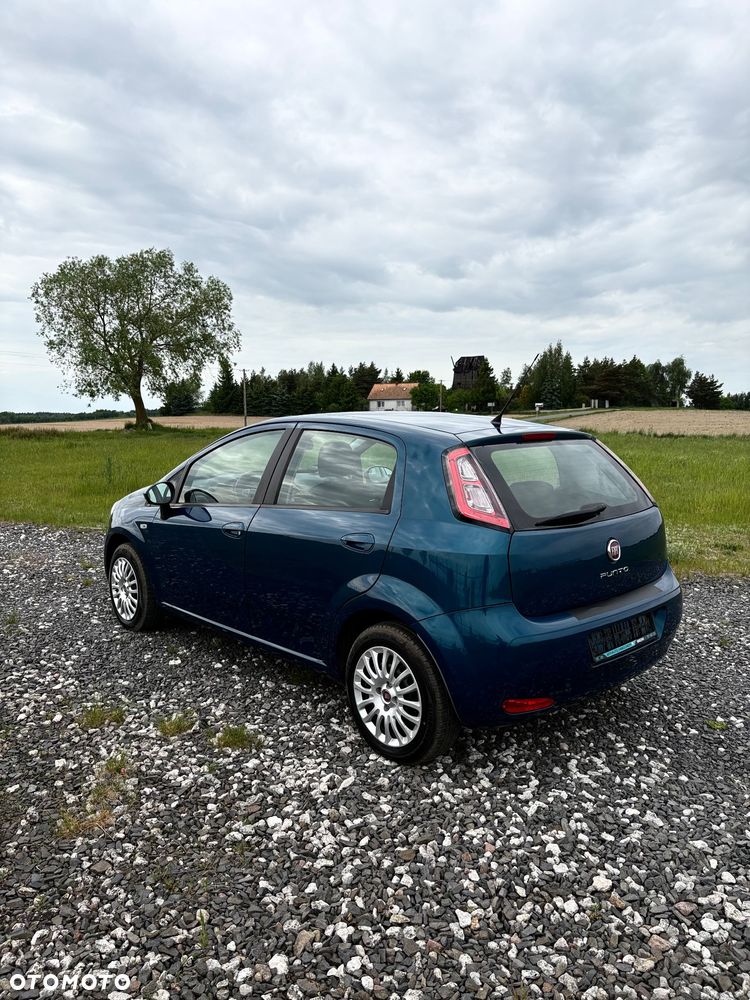 Fiat Grande Punto 1.4 8V Dualogic Active - 8