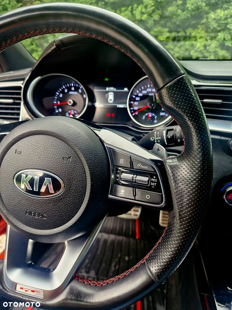 Kia ProCeed 1.6 T-GDI GT DCT - 12