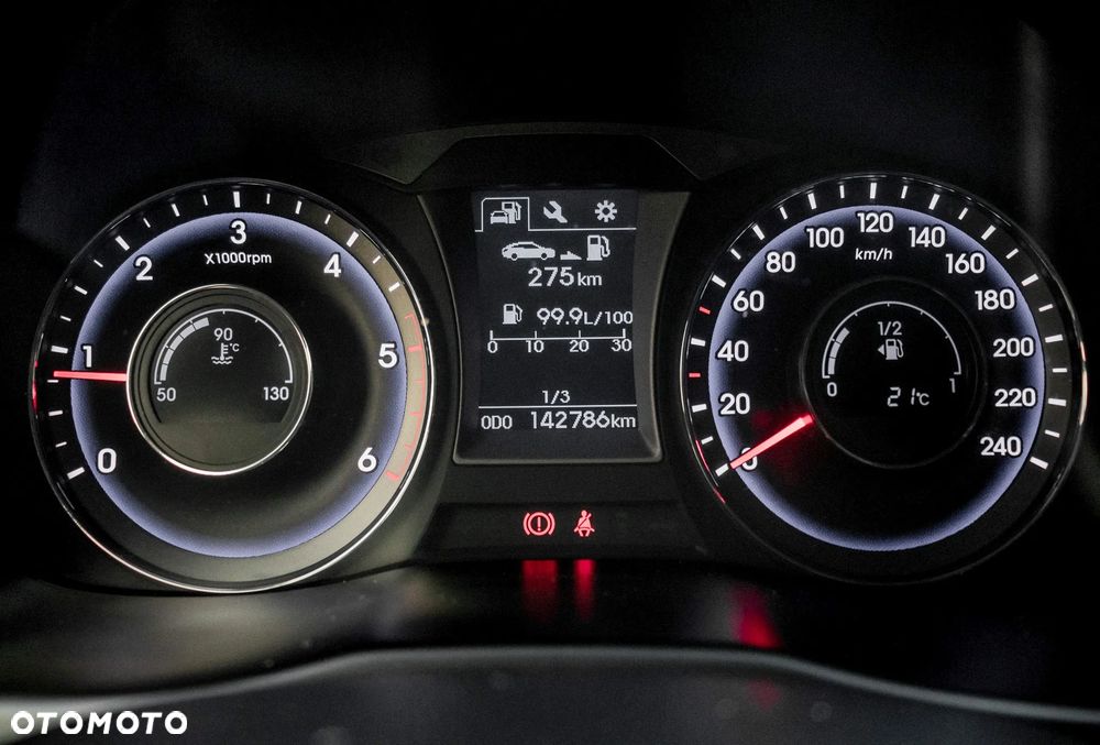 Hyundai i40 Kombi 1.7 CRDi Premium - 19