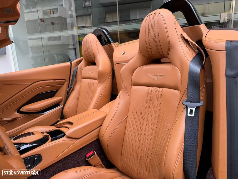 Aston Martin Vantage Roadster V8 - 3