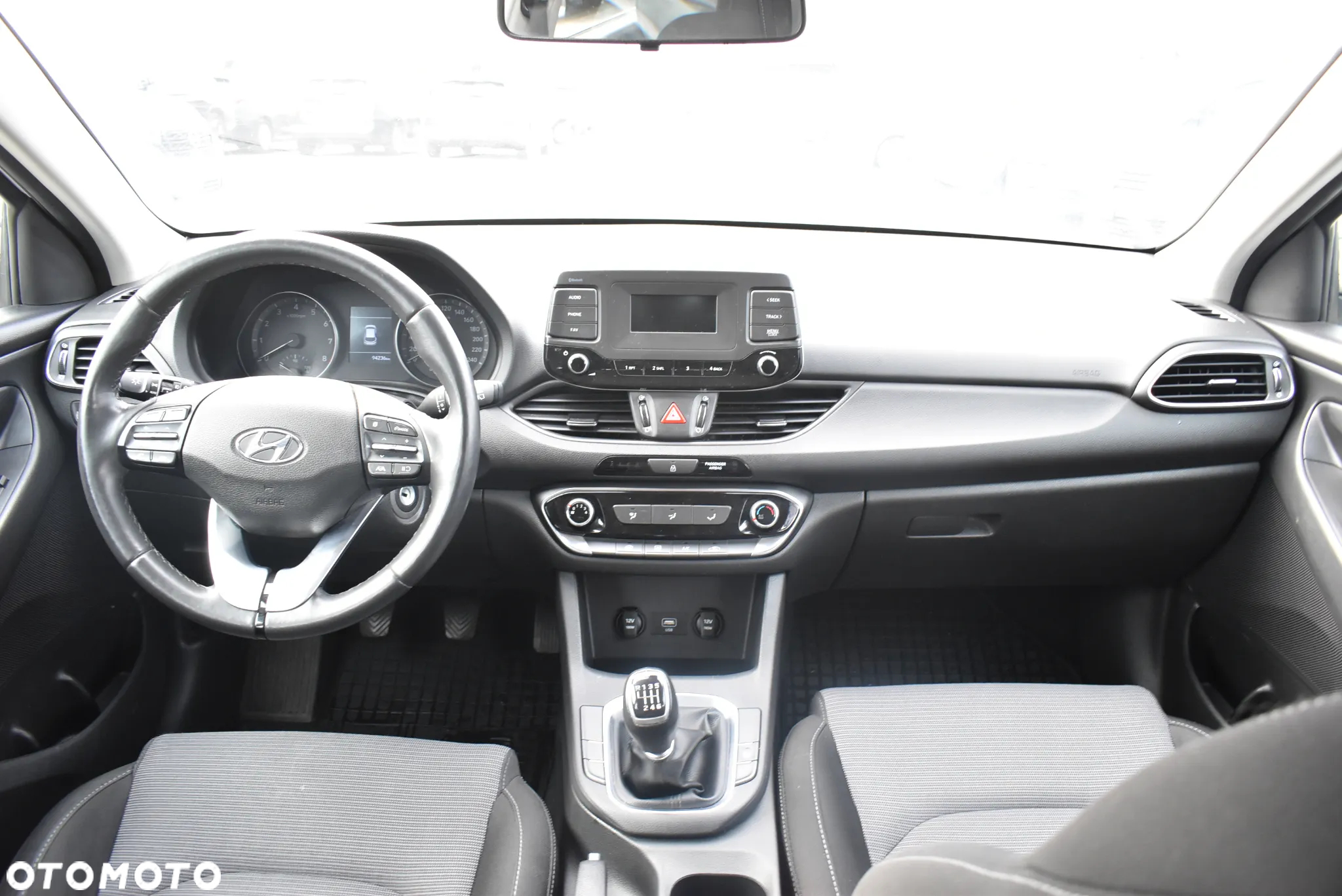 Hyundai i30 1.5 DPI Modern - 19