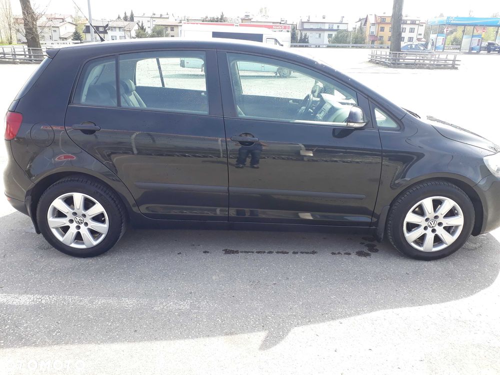 Volkswagen Golf Plus - 4