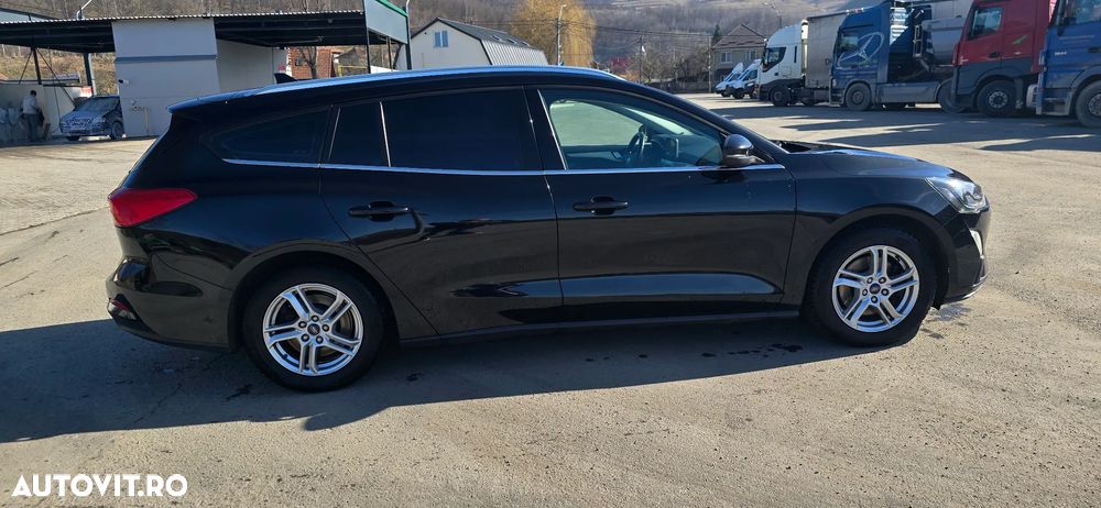 Ford Focus 1.5 EcoBlue Start-Stopp-System Aut. COOL&CONNECT - 3