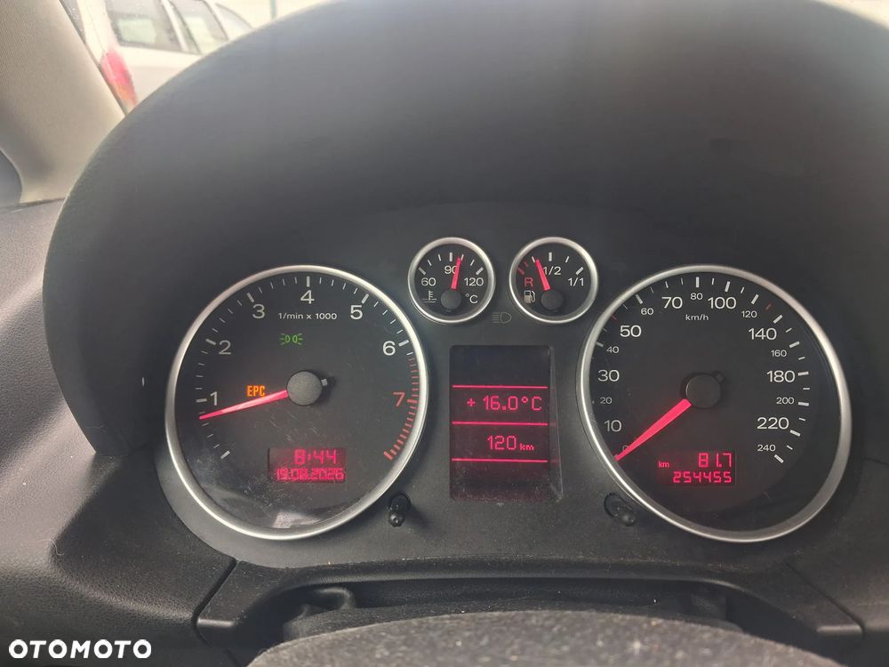 Audi A2 - 3