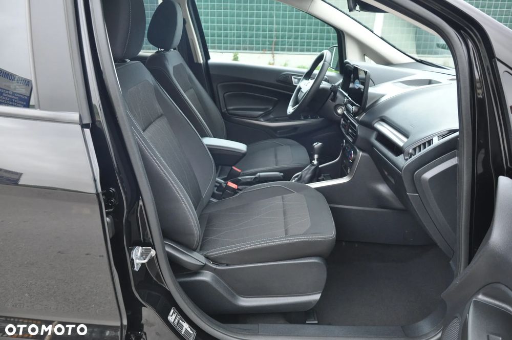 Ford EcoSport - 12