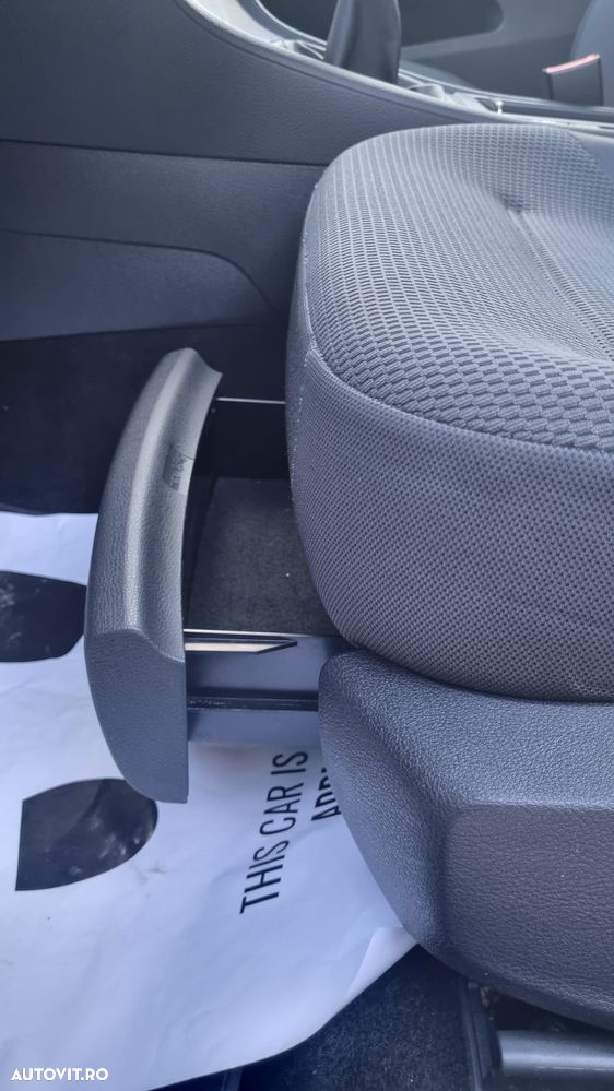 Volkswagen Golf 1.2 TSI BlueMotion Technology Comfortline - 11