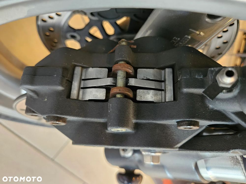 Triumph Speed Triple - 28