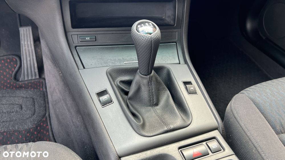 BMW Seria 3 - 29