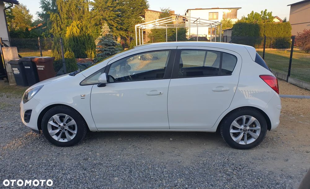 Opel Corsa 1.4 16V Energy - 8