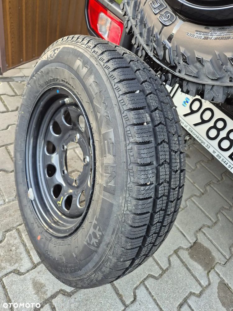 Suzuki Jimny 1.5 Premium - 9