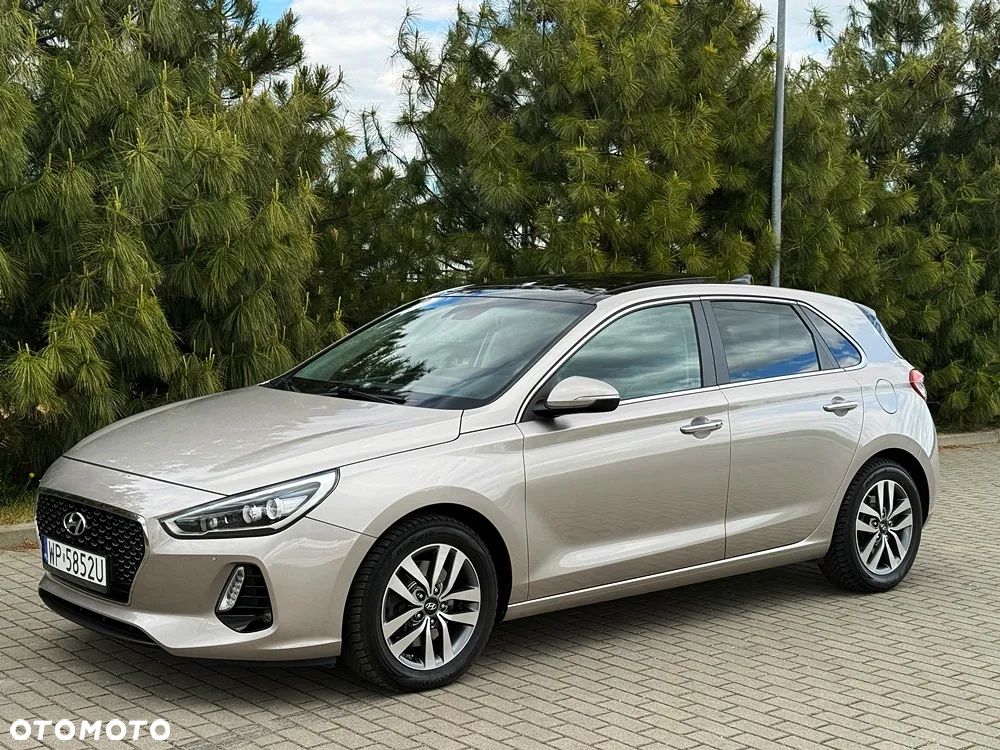 Hyundai i30 1.4 T-GDI DCT Premium - 16