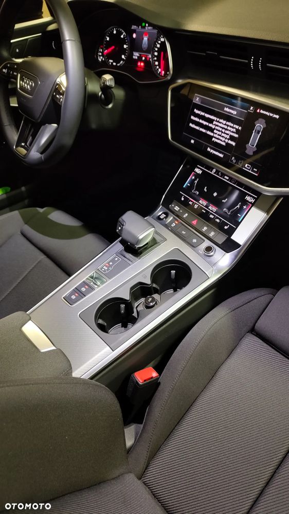 Audi A6 Avant - 30