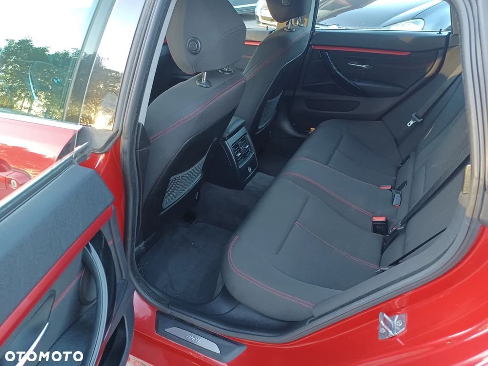 BMW Seria 4 420d Sport-Aut Sport Line - 32