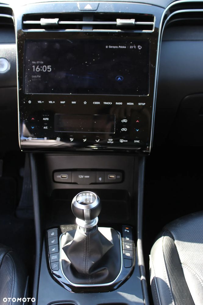 Hyundai Tucson - 12