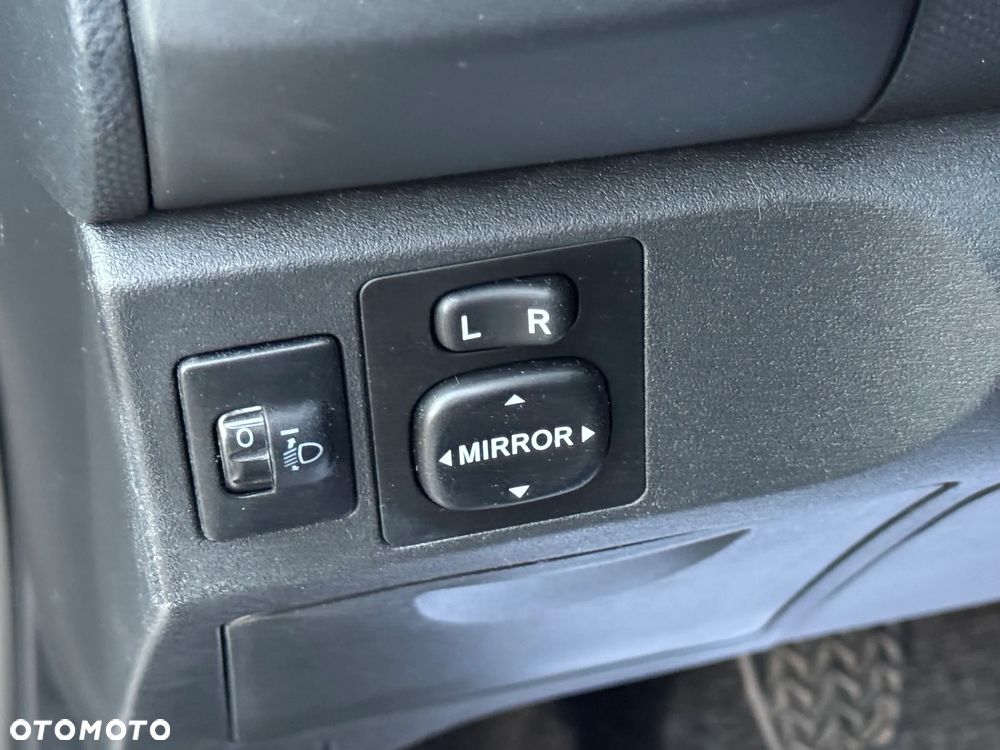 Toyota Yaris 1.4 D-4D Executive - 15