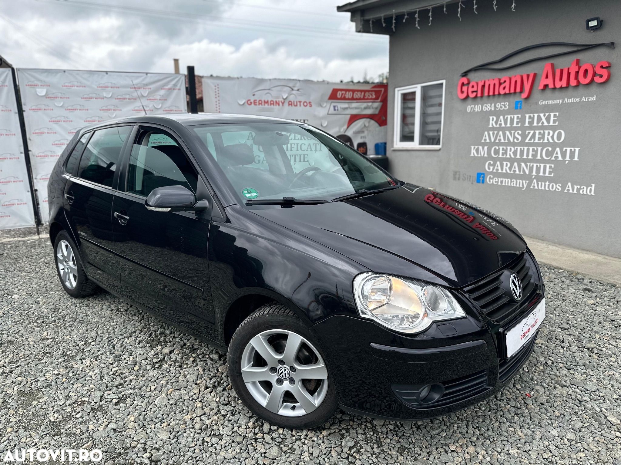 Volkswagen Polo - 1
