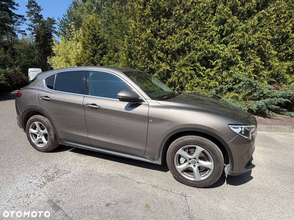 Alfa Romeo Stelvio 2.2 JTDM Q4 - 10