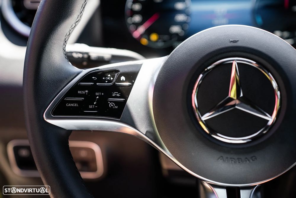 Mercedes-Benz GLA 250 e Progressive - 38