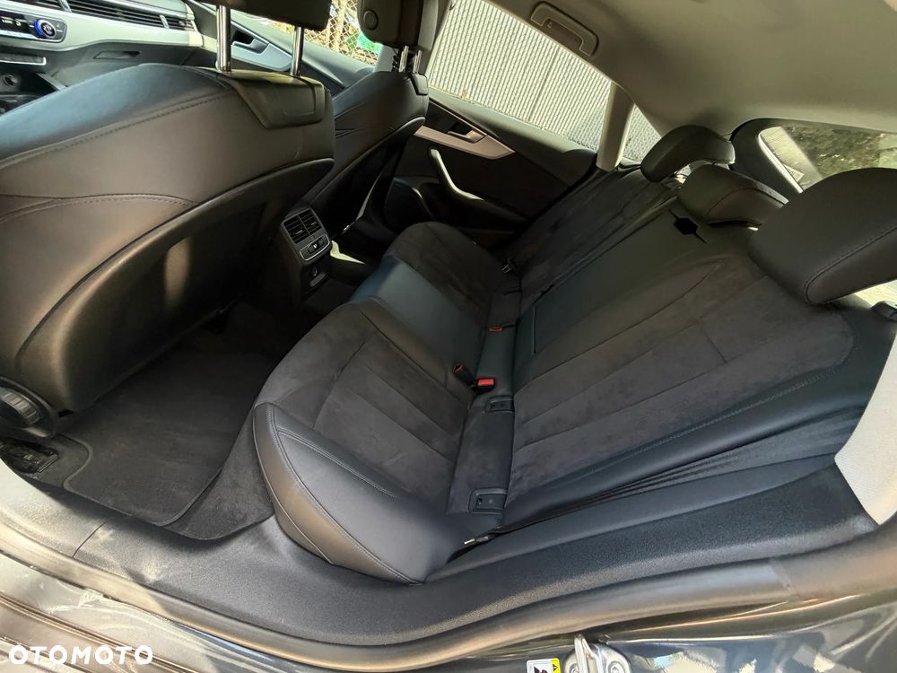 Audi A5 Sportback 40 TDI mHEV S tronic - 37