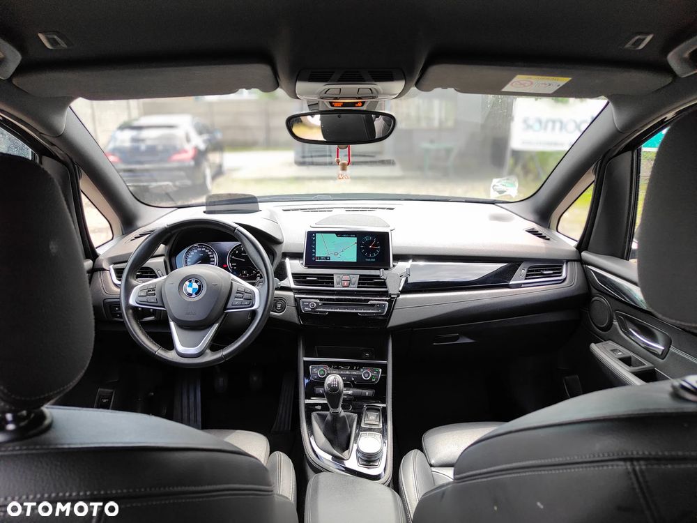 BMW Seria 2 218i GPF Sport Line - 9