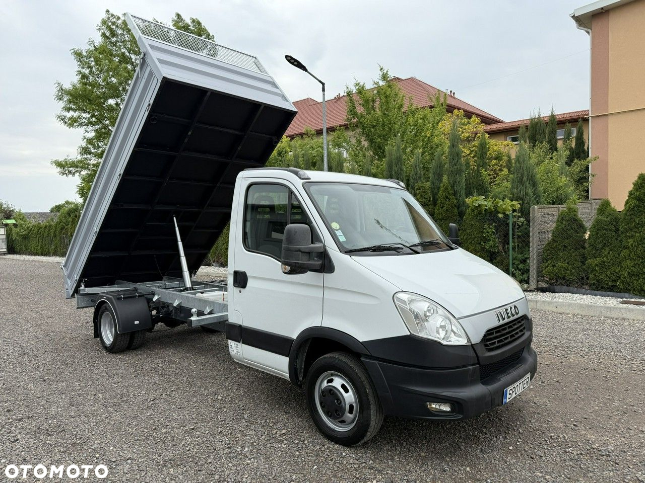 Iveco Daily - 24