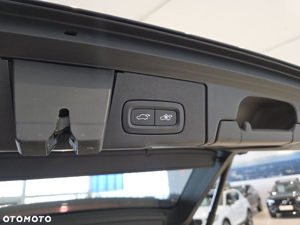 Volvo XC 60 - 31