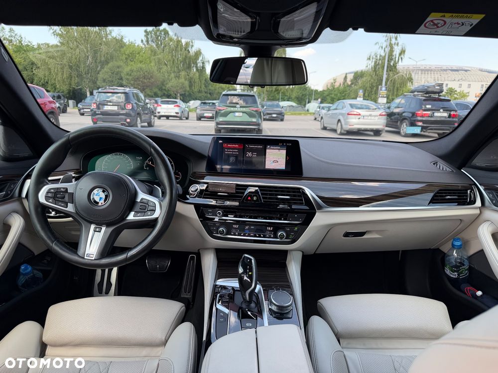 BMW Seria 5 530i xDrive M Sport sport - 29